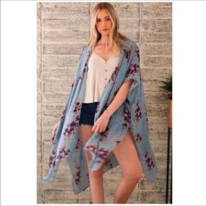 NOSTALGIA Boho Blue Floral Kimono